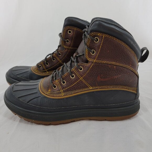 nike men's woodside ii outdoor boots